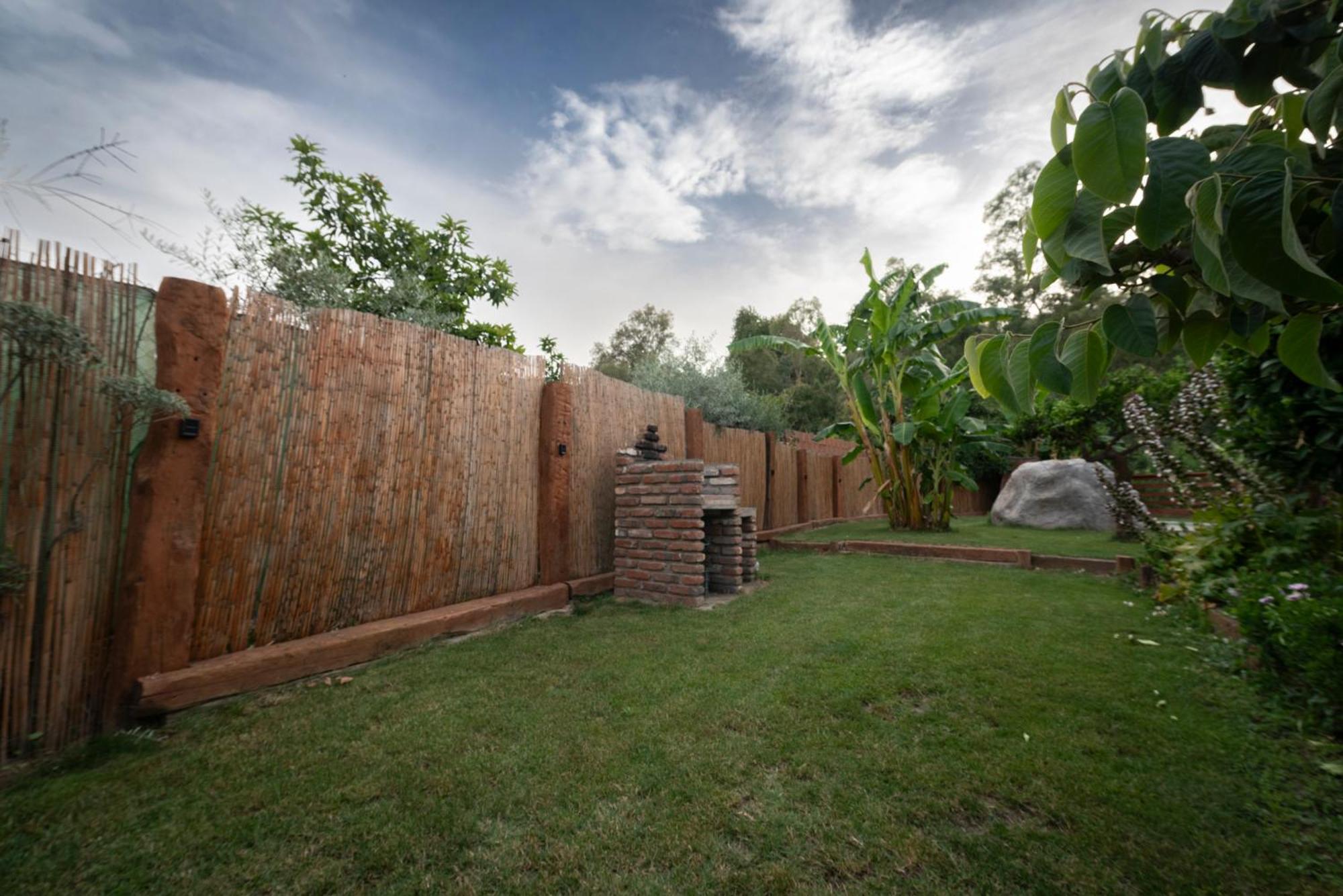 El Jardin Del Eden Vila Orgiva Exterior foto